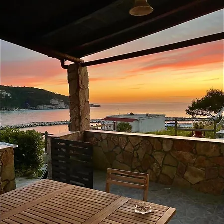 Casetta Direttamente Sul Mare Holiday home *